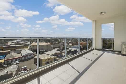 L8/99 Forest Road, Hurstville, NSW 2220