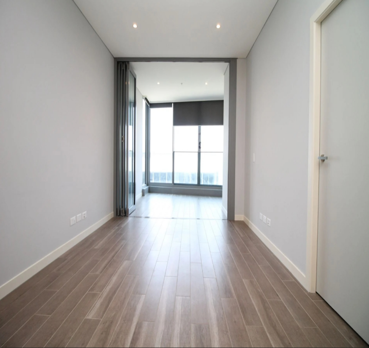 L8/3 Foreshore Place, Wentworth Point