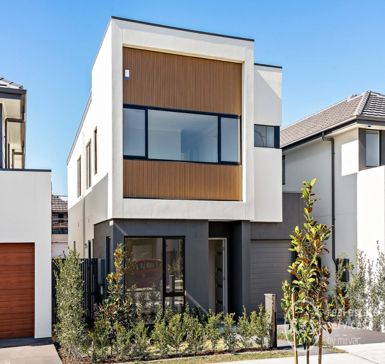 21 Mainstay Street, Moorebank, NSW 2170