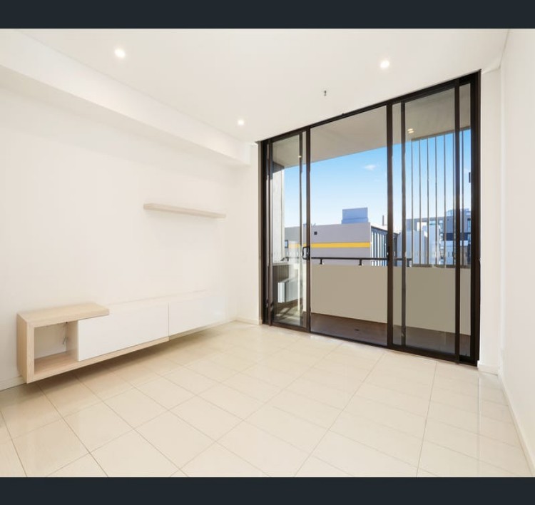 L8/2 Kirby Walk, Zetland, NSW 2017