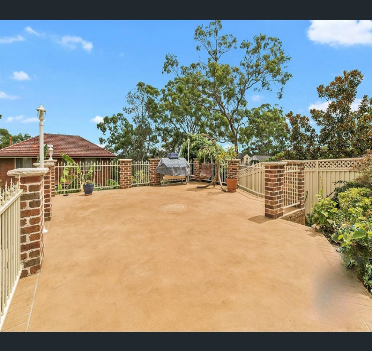 838 Henry Lawson Drive, Picnic Point, NSW 2213