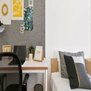 Single Bedroom – 5 Share Apt